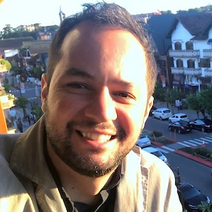 Fundador PRFER Estruturas Metálicas - Rogério Menezes de Melo, engenheiro civil, especialista em estruturas, perito e tecnólogo na
                        modalidade estruturas metálicas